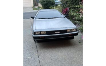Delorean-Dmc-12-1981-Stainless-steel-Black-4
