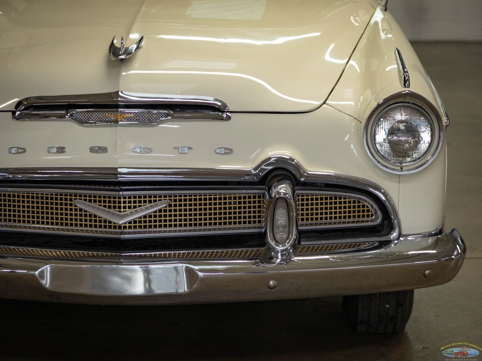 Desoto-Adventurer-1956-2-Door-Hardtop-15