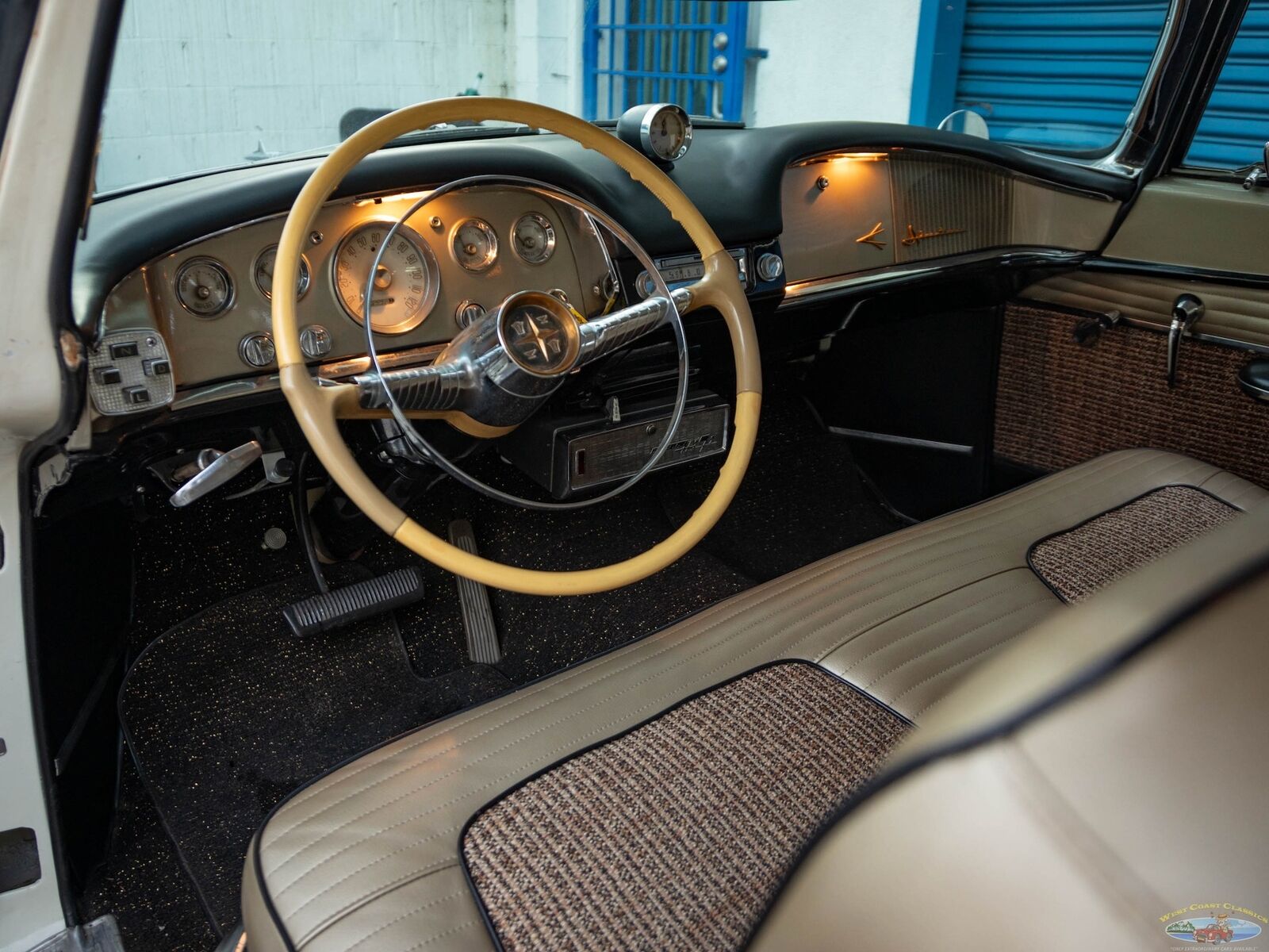 Desoto-Adventurer-1956-2-Door-Hardtop-32