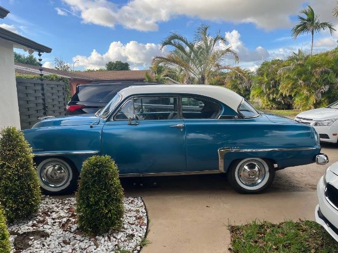 Desoto-Coupe-1952-Blue-5