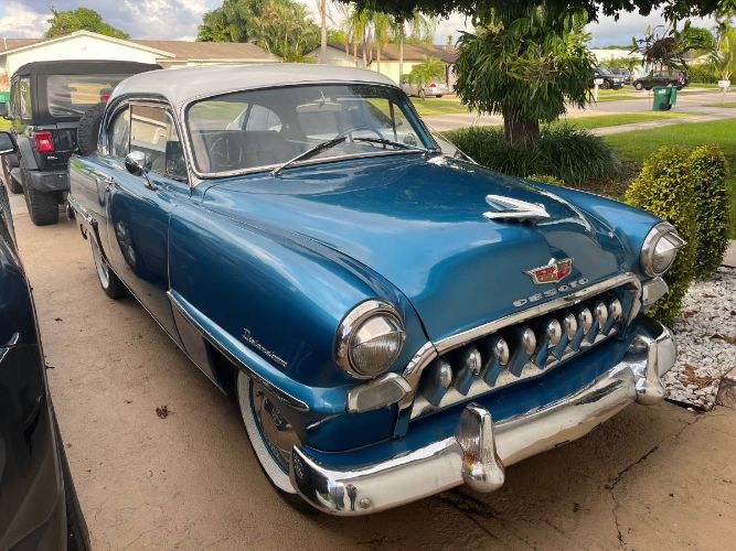 Desoto-Coupe-1952-Blue-7