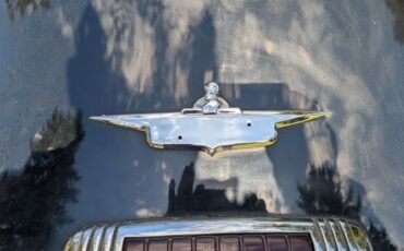 Desoto-Custom-1948-Black-Tan-2