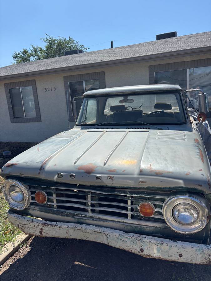 Dodge-100-step-side-1967-grey