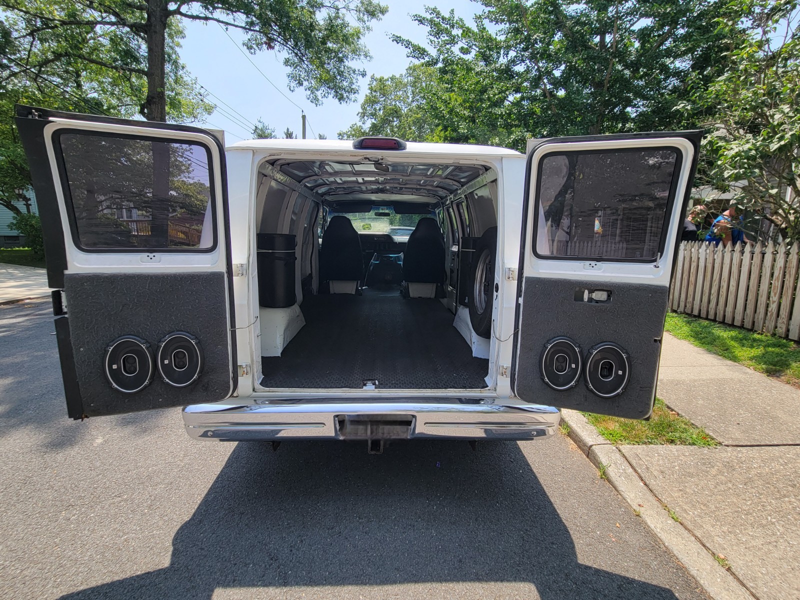 Dodge-250-RAM-VAN-1992-van-26