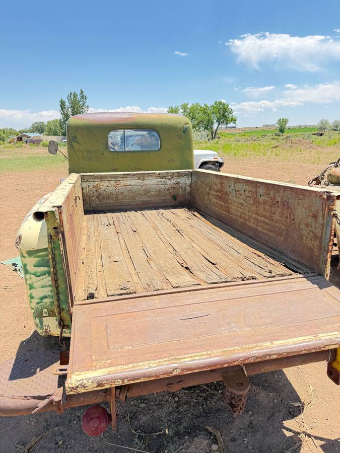 Dodge-B-1-pw-126-1948-18