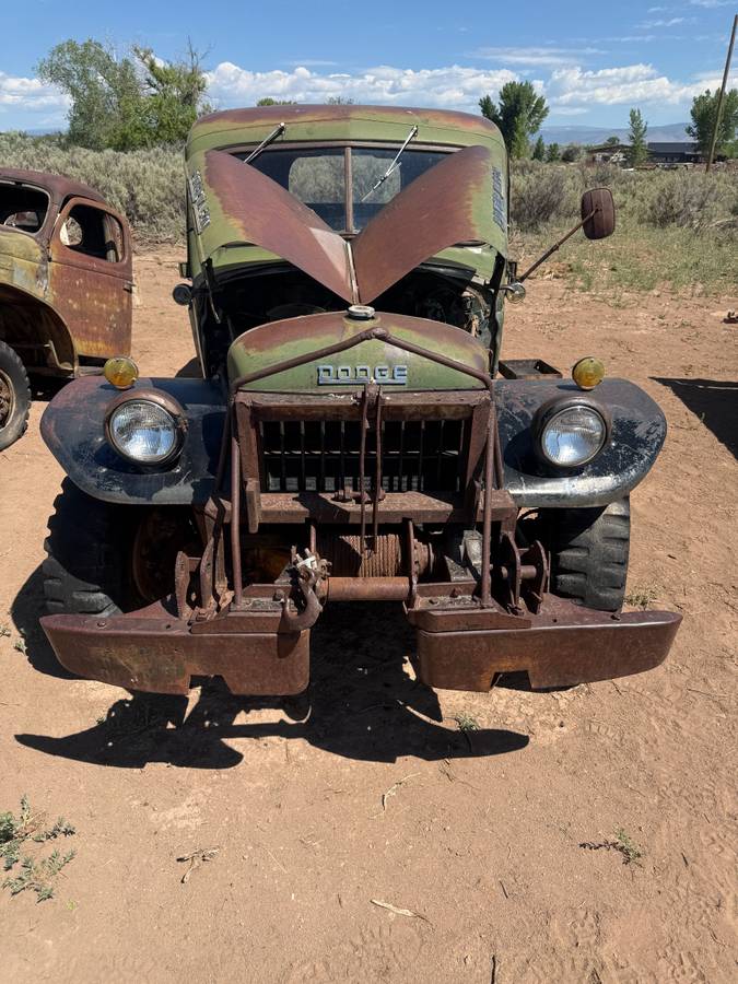Dodge-B-1-pw-126-1948-19