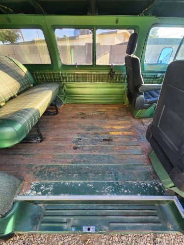 Dodge-B100-1978-16