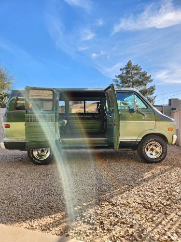 Dodge-B100-1978-18