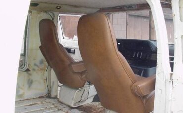 Dodge-B200-1978-3