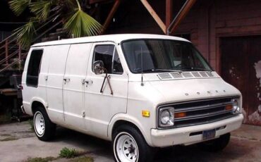 Dodge-B200-1978