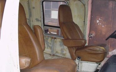 Dodge-B200-1978-5