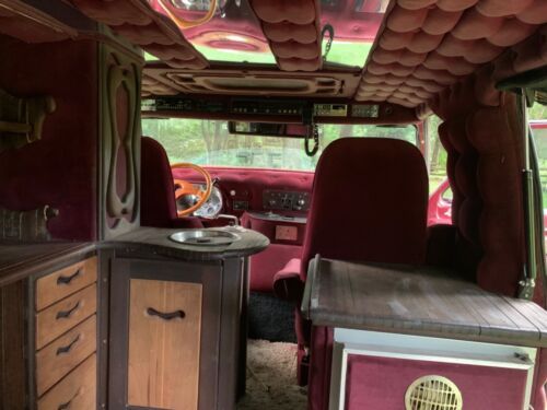 Dodge-B300-1977-Silver-Purple-12