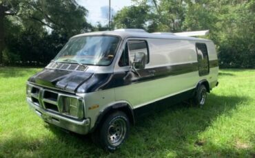 Dodge-B300-1977-Silver-Purple-22