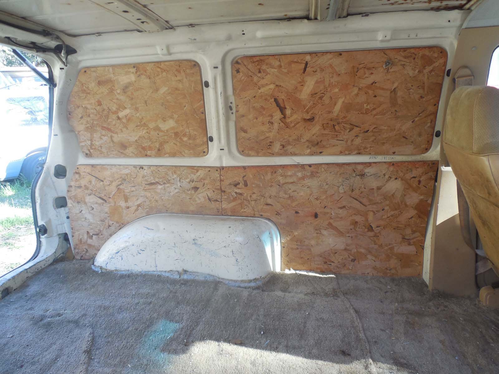 Dodge-Caravan-1987-Minivan-6