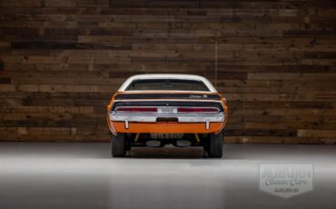 Dodge-Challenger-1970-3