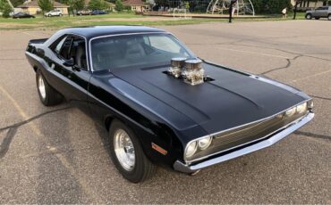 Dodge-Challenger-1970-Black-Black-10