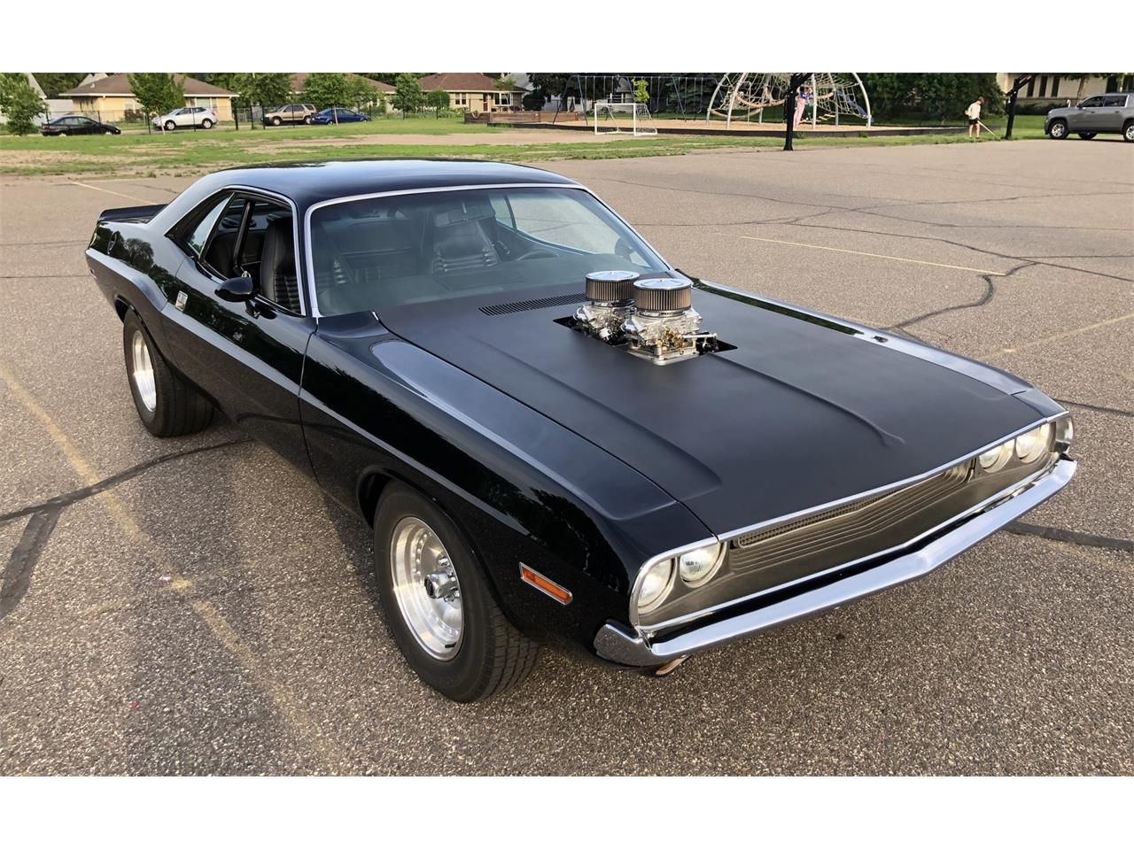 Dodge-Challenger-1970-Black-Black-10