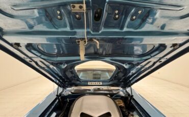Dodge-Challenger-1970-Bright-Blue-Metallic-Blue-30
