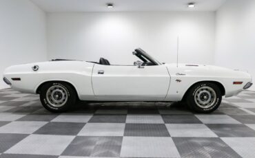 Dodge-Challenger-1970-Convertible-11