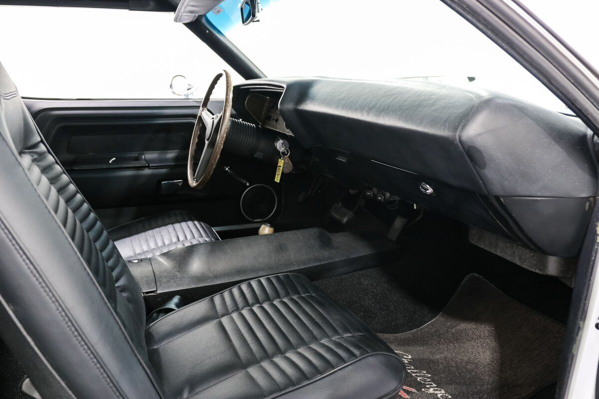 Dodge-Challenger-1970-Convertible-20