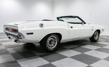 Dodge-Challenger-1970-Convertible-9