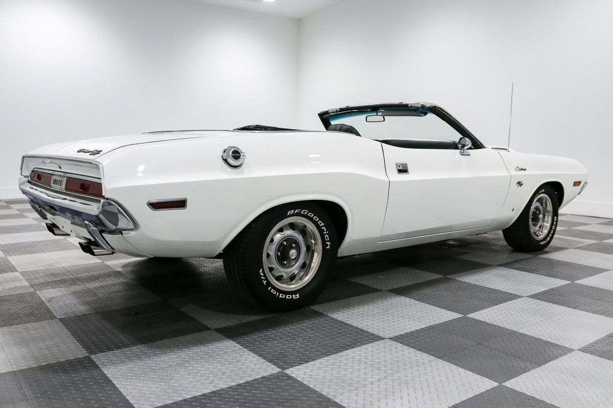 Dodge-Challenger-1970-Convertible-9