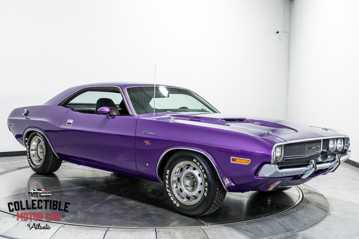 Dodge-Challenger-1970-Coupe-17