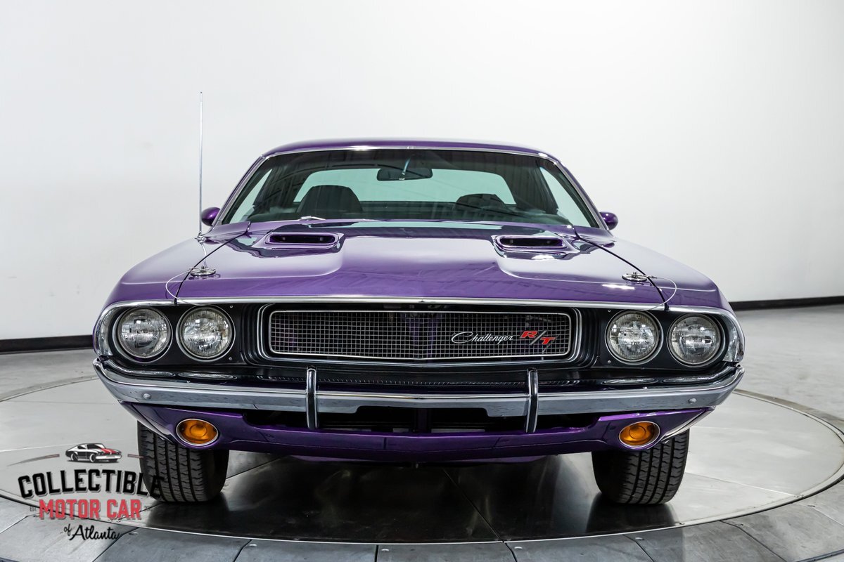 Dodge-Challenger-1970-Coupe-18