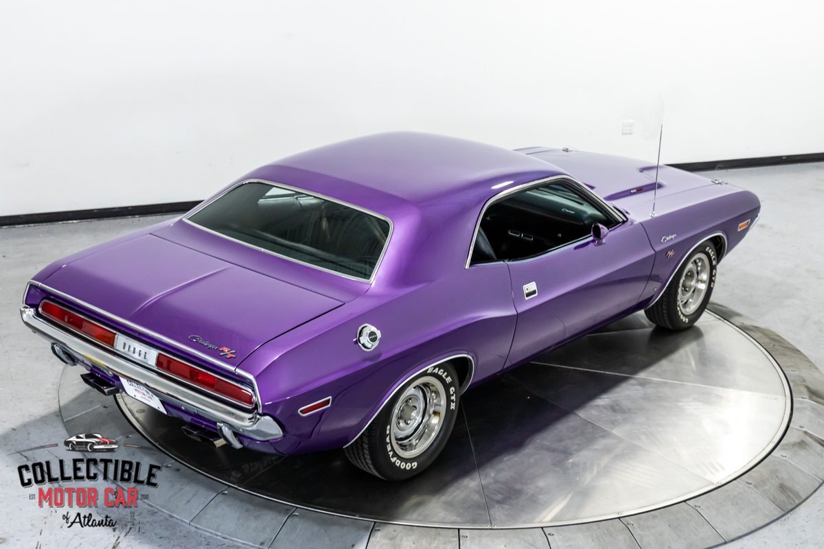 Dodge-Challenger-1970-Coupe-23