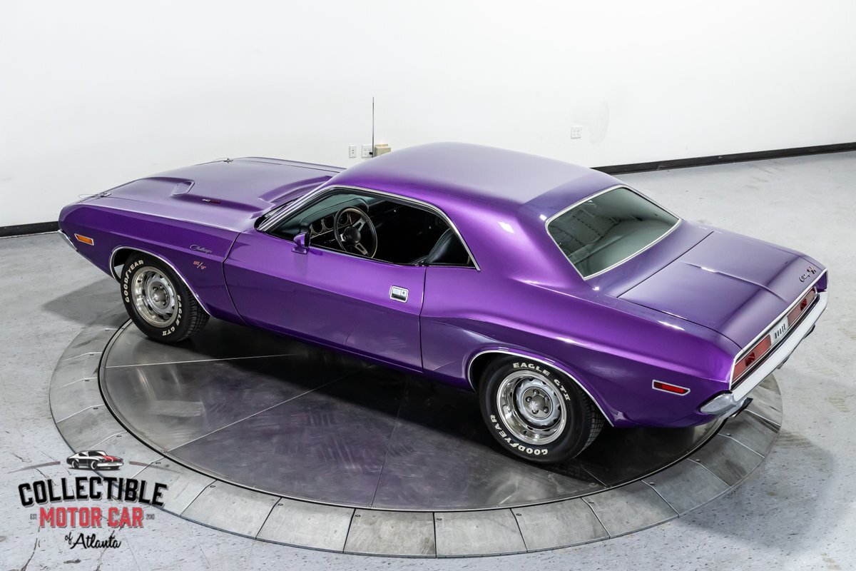 Dodge-Challenger-1970-Coupe-26