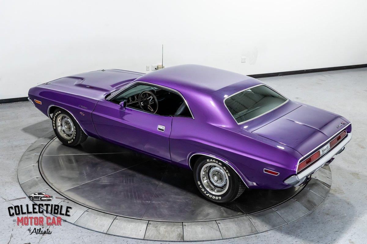 Dodge-Challenger-1970-Coupe-27
