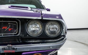 Dodge-Challenger-1970-Coupe-36
