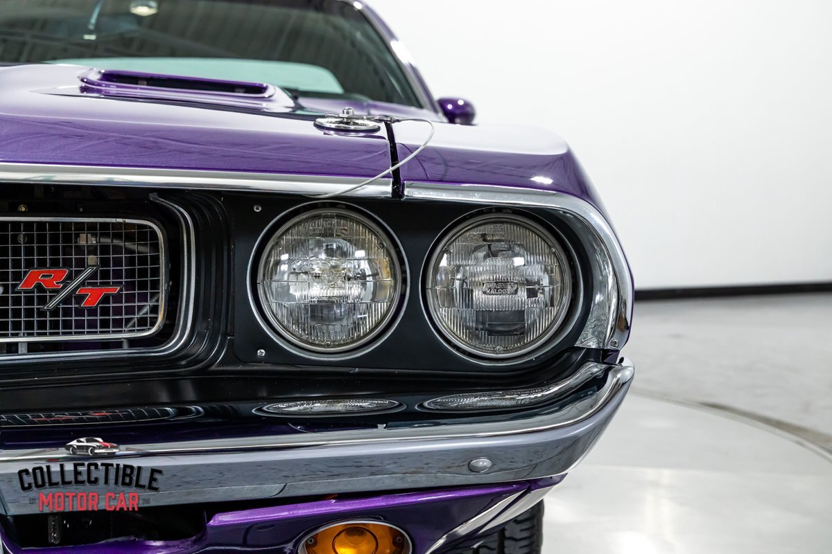 Dodge-Challenger-1970-Coupe-36
