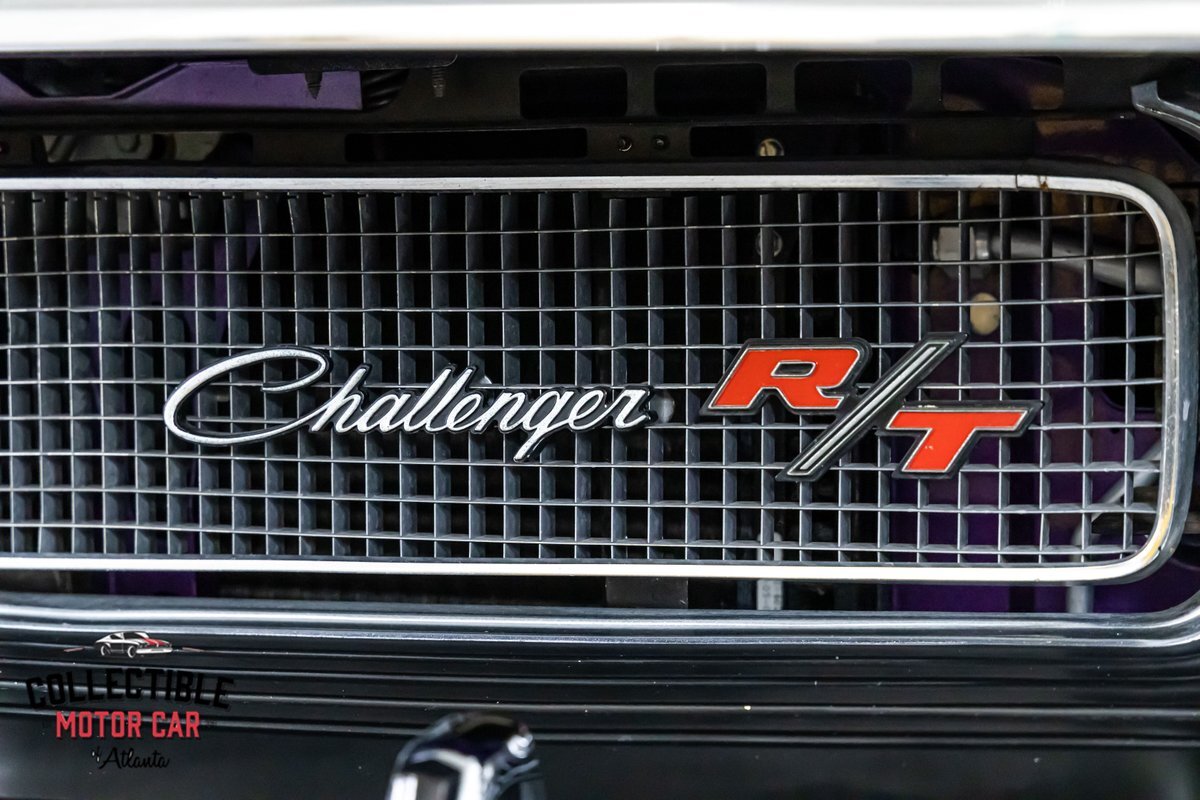 Dodge-Challenger-1970-Coupe-37