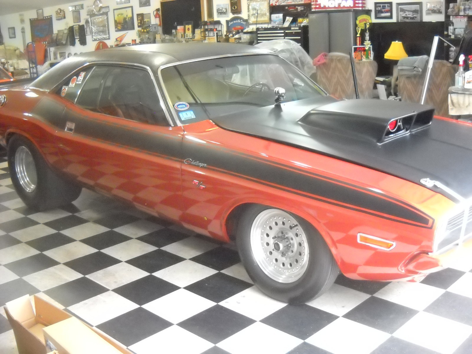 Dodge-Challenger-1970-Coupe-7