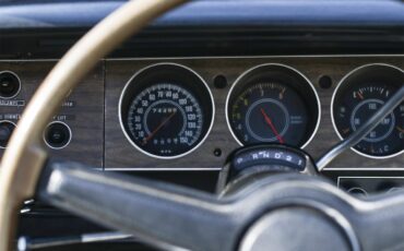 Dodge-Challenger-1970-Viper-Stryker-Red-White-Leather-5