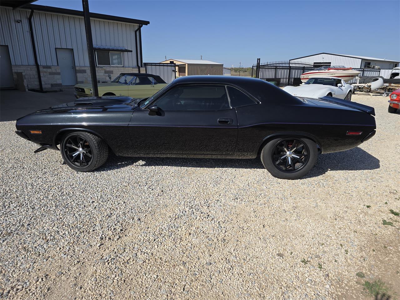 Dodge-Challenger-1971-Black-Black-3