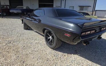 Dodge-Challenger-1971-Black-Black-4