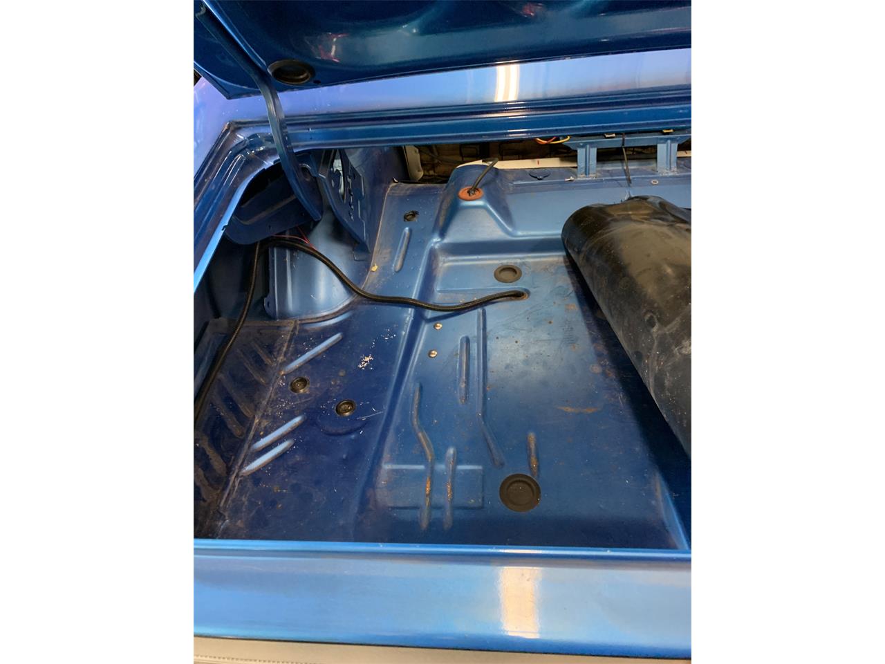 Dodge-Challenger-1971-Blue-White-12