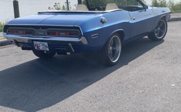 Dodge-Challenger-1971-Blue-White-2
