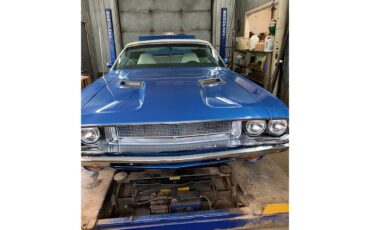 Dodge-Challenger-1971-Blue-White-7