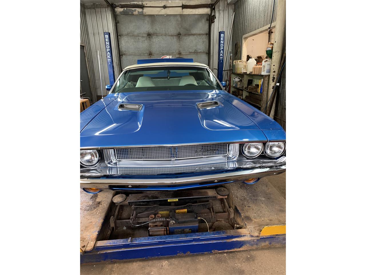 Dodge-Challenger-1971-Blue-White-7
