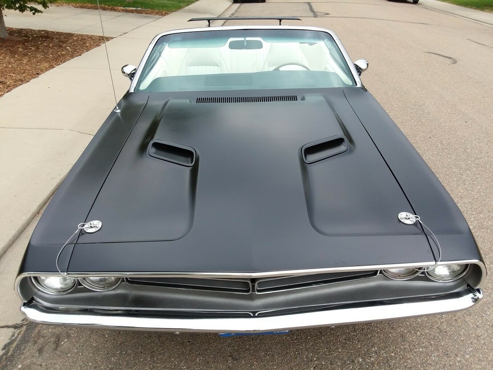 Dodge-Challenger-1971-Coupe-5
