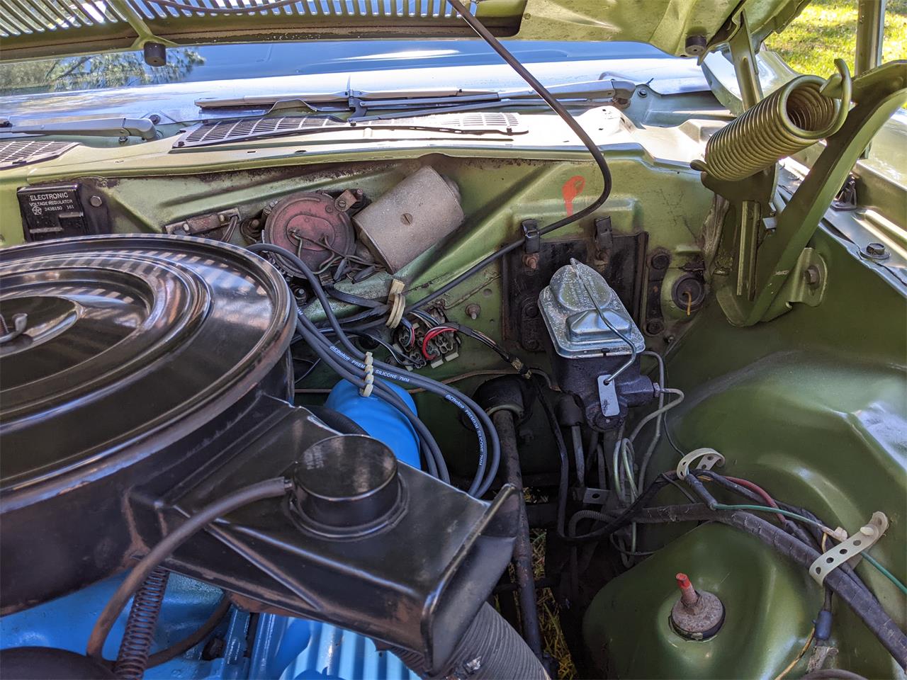 Dodge-Challenger-1971-Metallic-Green-Brown-15