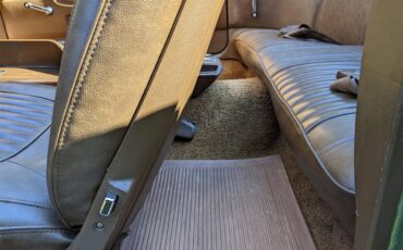 Dodge-Challenger-1971-Metallic-Green-Brown-57