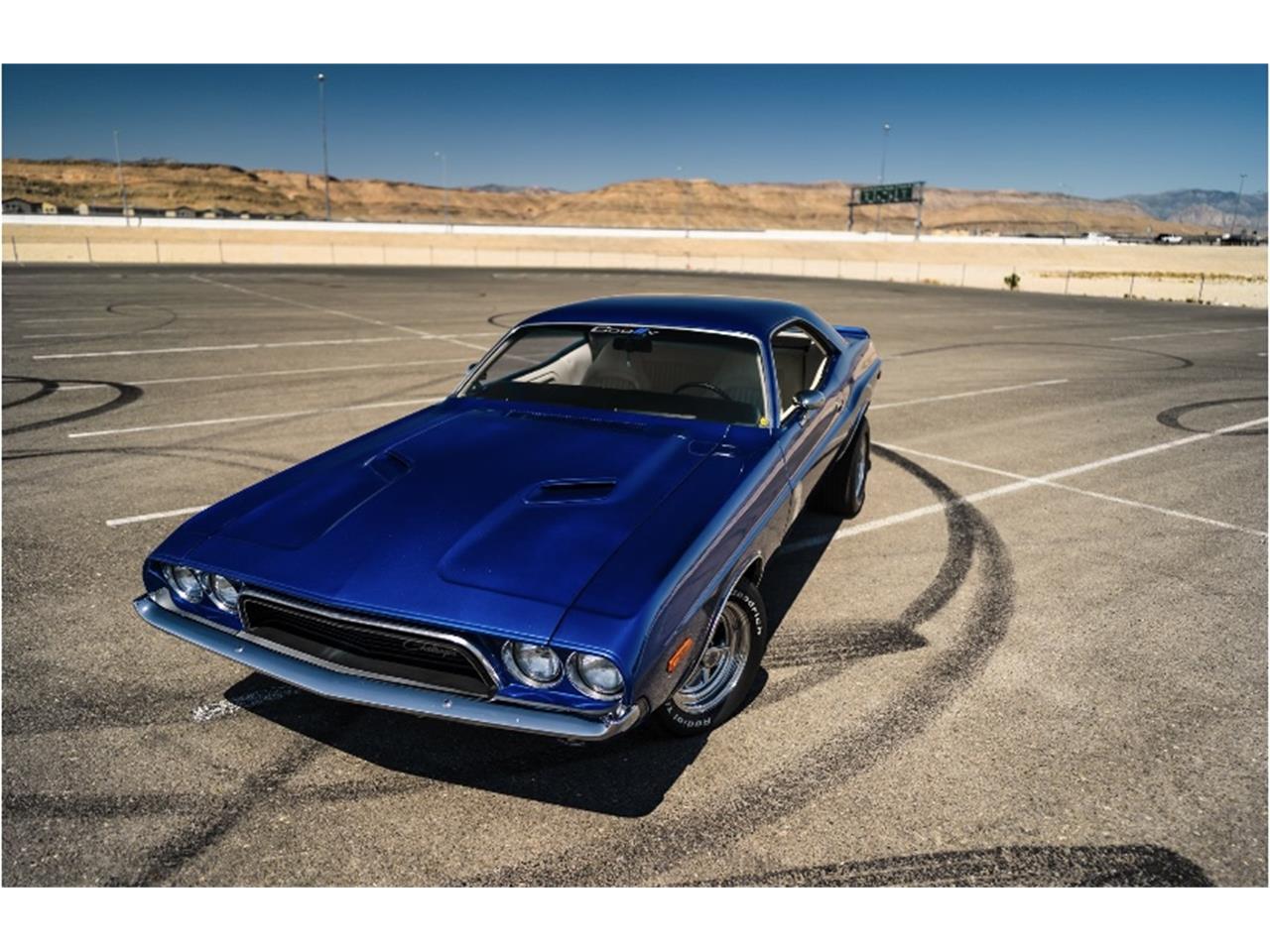 Dodge-Challenger-1973-Blue-Whiteblack-7