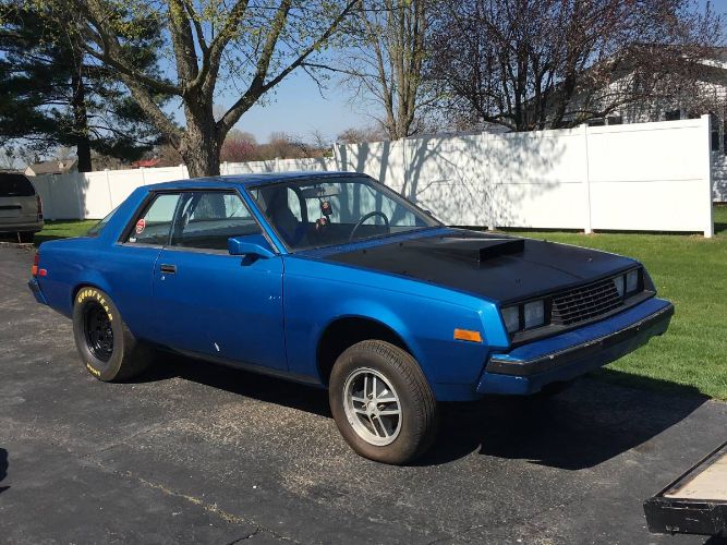Dodge-Challenger-1982-10