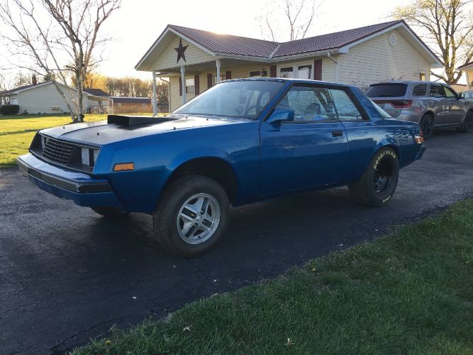 Dodge-Challenger-1982-2