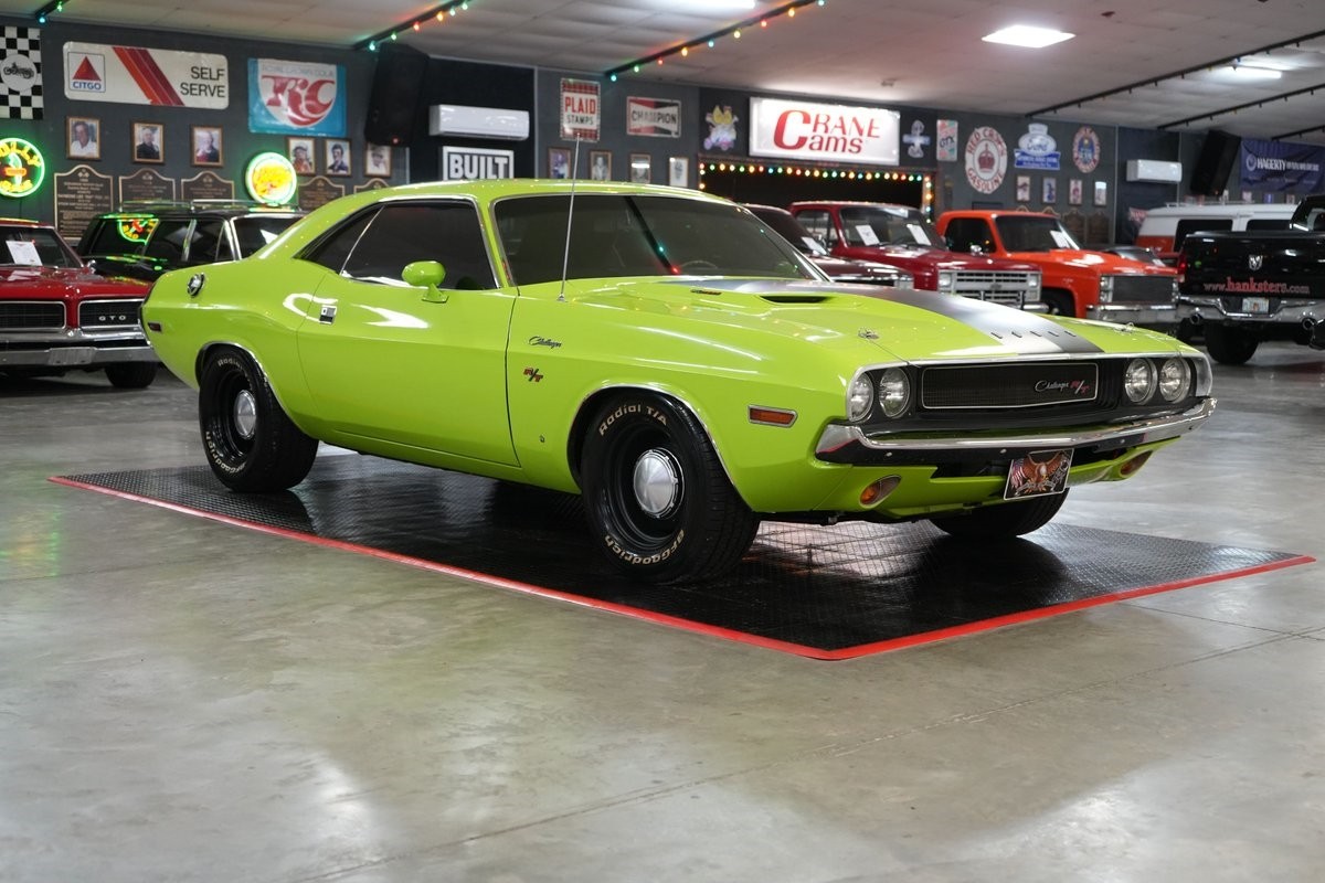 Dodge-Challenger-RT-Style-1970-Coupe-24