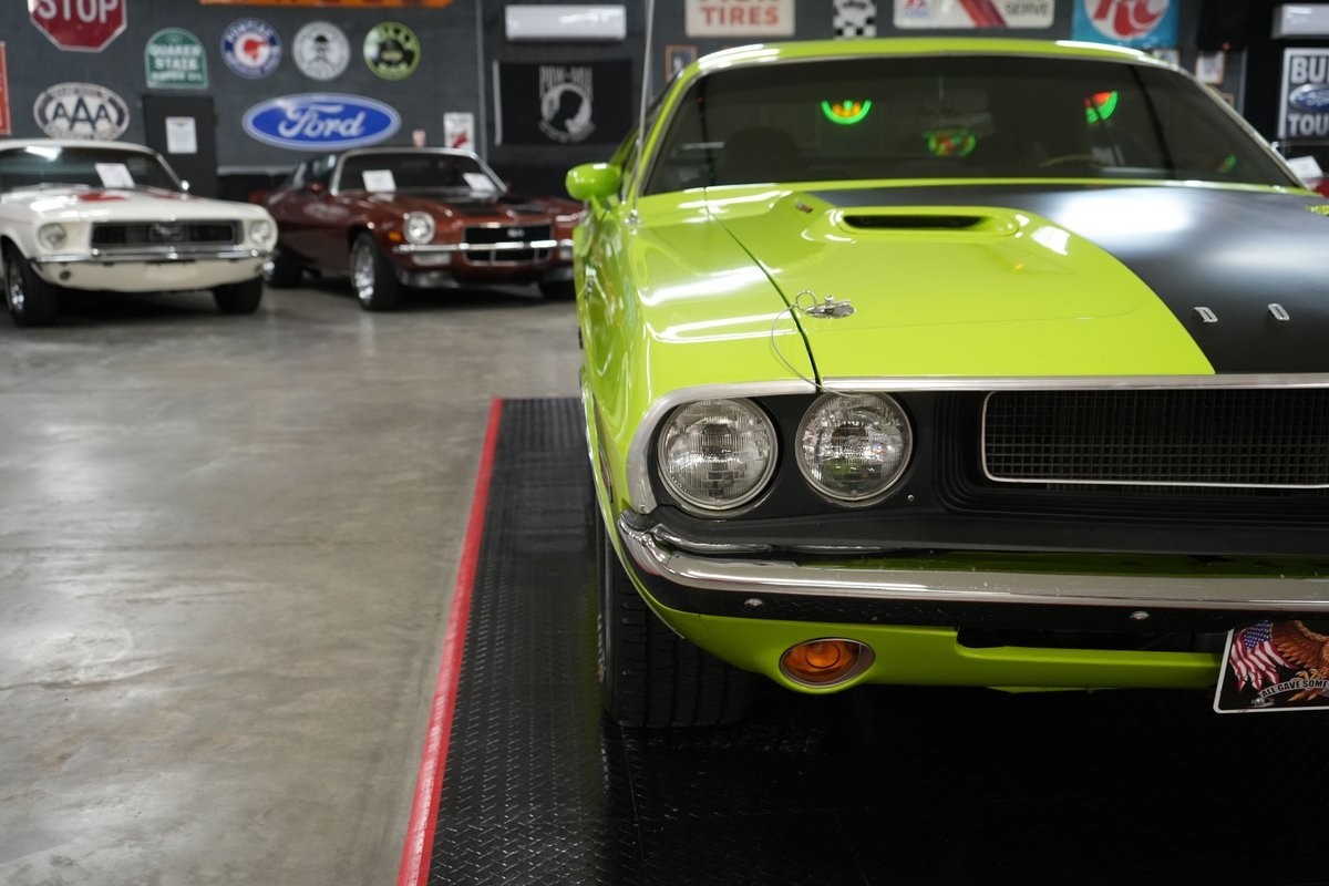 Dodge-Challenger-RT-Style-1970-Coupe-28